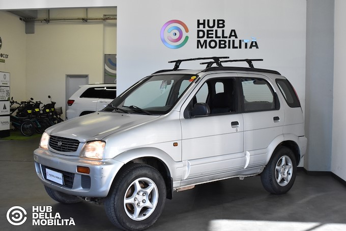 DAIHATSU 1.3i 16V cat 4WD DB/AC